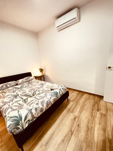 Bedroom 2, Tarradellas Apartments, Barcelona