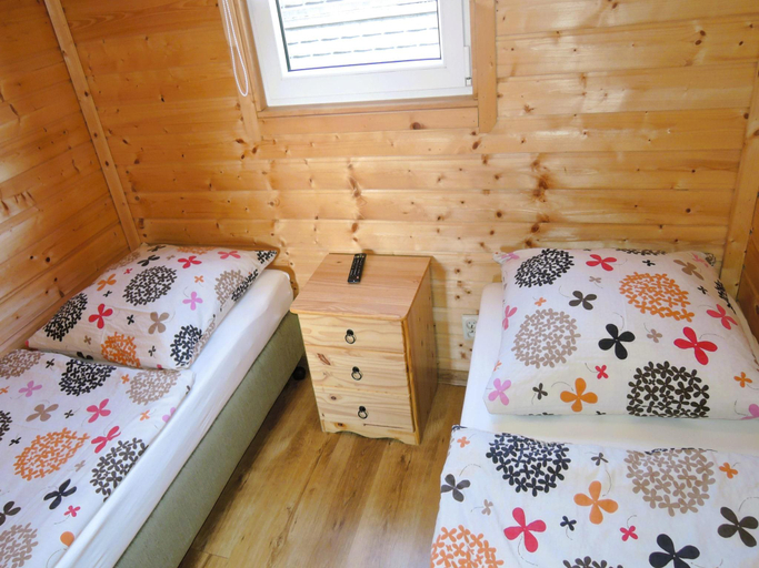 Bedroom 2, Holiday homes with swimming pool, Miedzyzdroje, Kamień