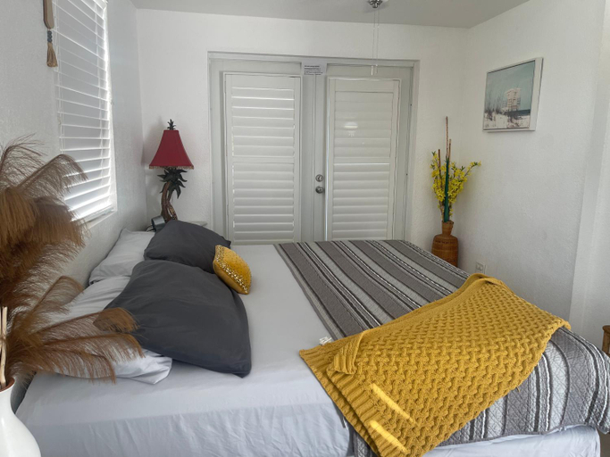 Others 5, Master King Suite by Hard rock stadium and casino, Miami-Dade