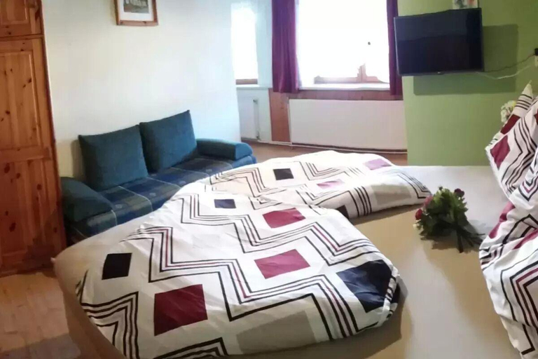 Bedroom 2, Weingut Bohrn Himmelbett, Mistelbach