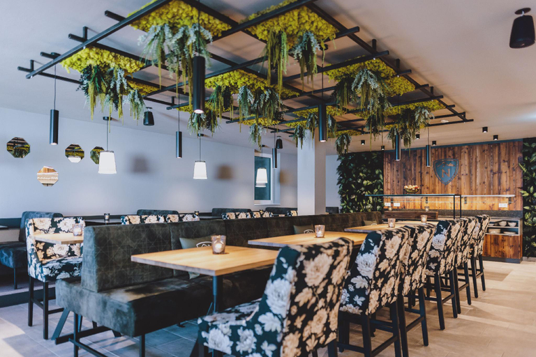 Food & Drinks 3, Nikolaus by AvenidA Panoramic Wellness Suites, Zell am See