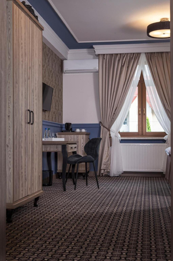 Others 4, Apartamenty Willa w Dolinie, Tarnów