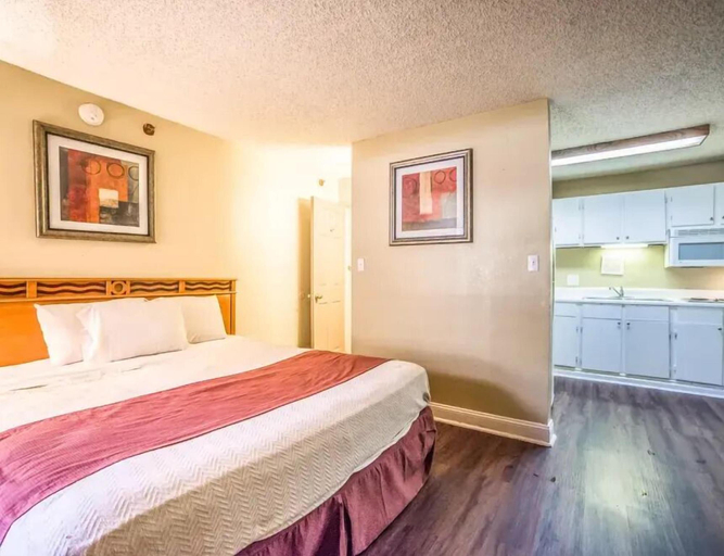 Bedroom 5, Economy Hotel Marietta, Cobb