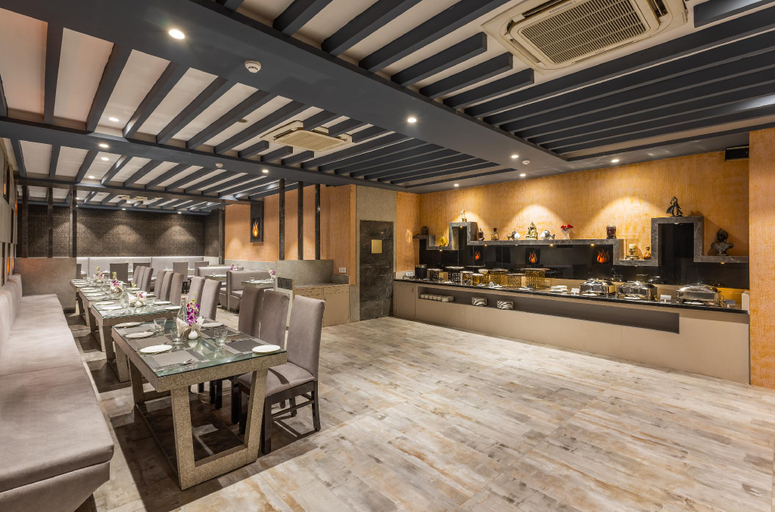Restaurant 5, Enrise By Sayaji Bareilly, Bareilly