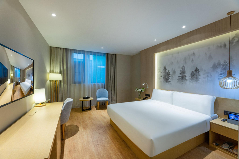Bedroom 2, Orange Hotel Xuzhou East Railway Station, Xuzhou