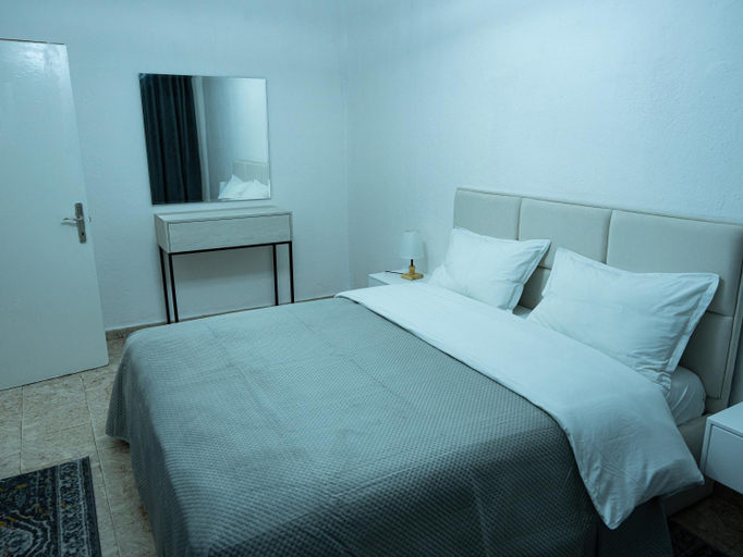 Bedroom 2, Dennys Apartment City Center Duplex, Tiranës