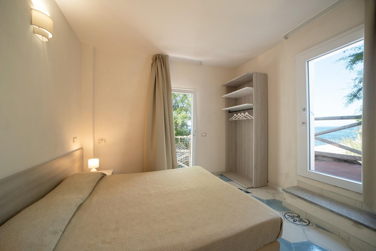 Bedroom 2, Appartamenti - Villa Mare, Livorno