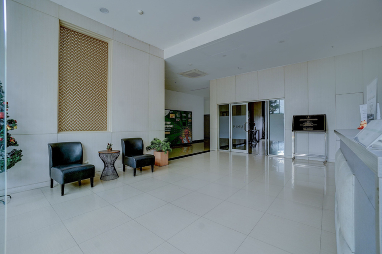 Lobby sitting area, OYO 95090 Elzirooms Gunung Putri, Bogor