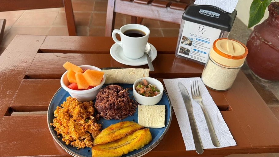 Breakfast meal, Hotel Vizcaino, Matagalpa