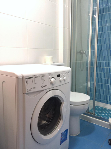 Bathroom 3, Apartments Center Lisboa, Lisbon