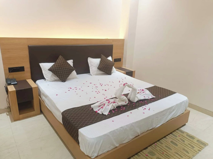 Room 5, Varanasi Hotel Rudram Inn, Varanasi