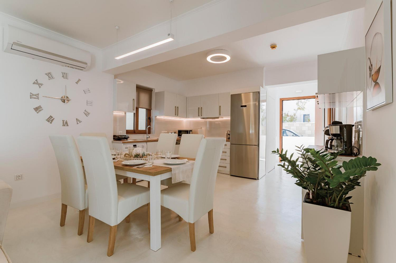 Others 2, Villa Oriens, South Aegean