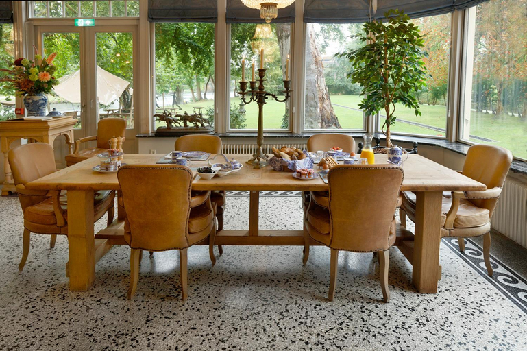 Food & Drinks 4, Logement Aan De Vecht, Breukelen