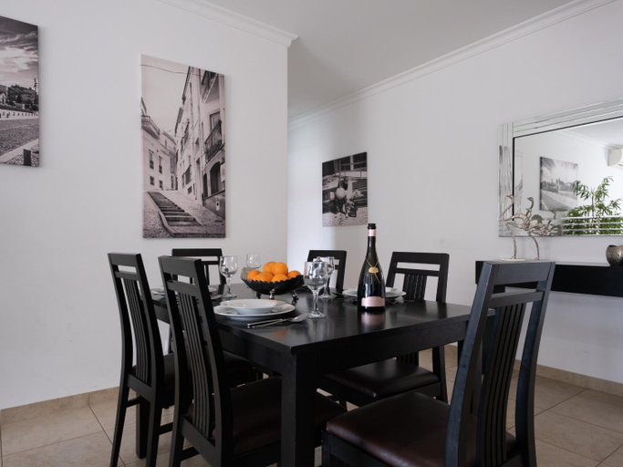 Others 5, Pool View 3 Bed Apartment, Lagos