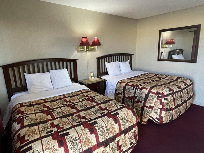 Bedroom 3, Sage N Sand Motel, Grant