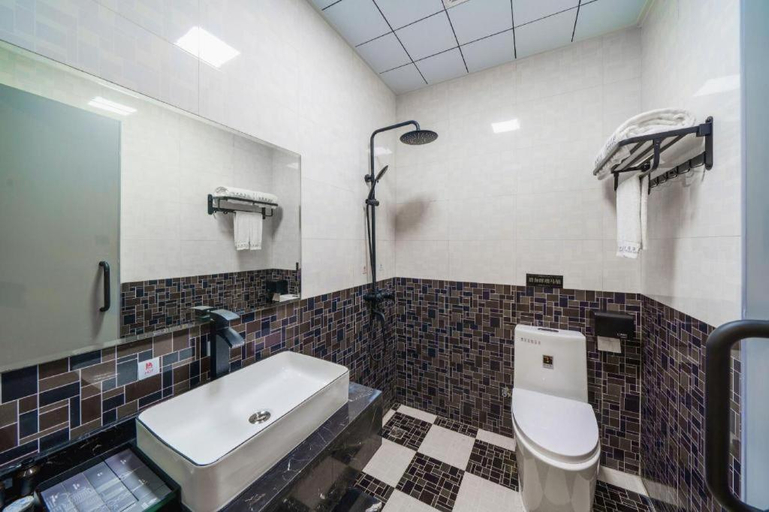 Bathroom 4, Sheng Lin Na Hotel Minzhi Branch, Shenzhen