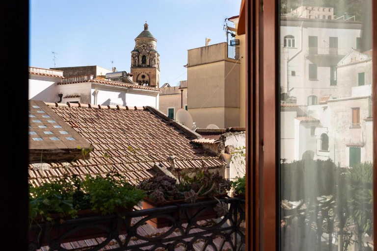 Others 4, Stefania Flat - Amalfi, Salerno