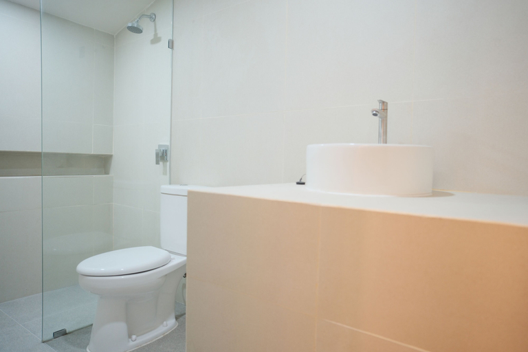 Bathroom 2, INSAHAUS Guest House Malang, Malang