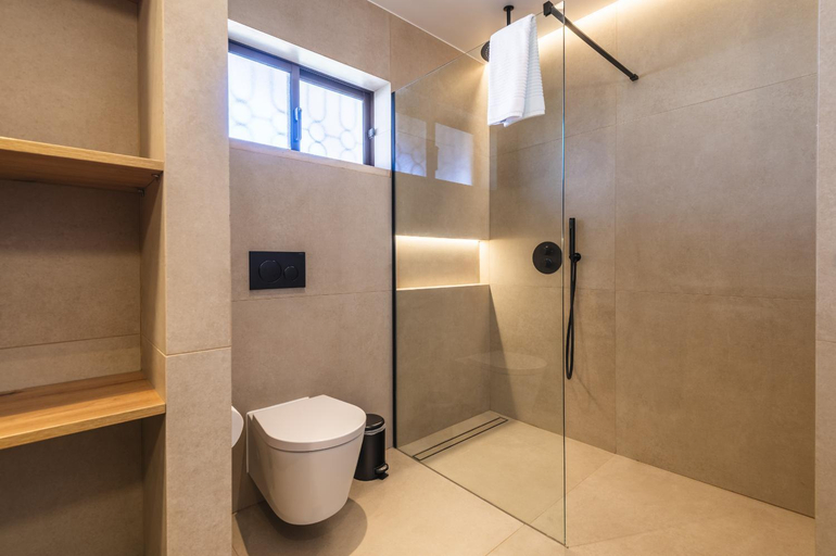 Bathroom 3, Casa Alonso 2 Bedroom Apartment with Pool, Albufeira