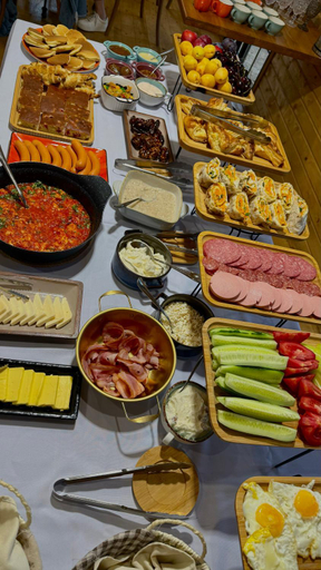 Food & Drinks 5, Gyughak Guesthouse