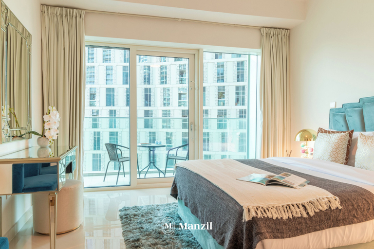 Room 5, Manzil - 2BR in Dubai Marina w Sea View, Dubai