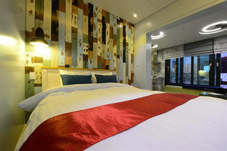 Bedroom 3, Dunsan Graytone Hotel, Daedeok