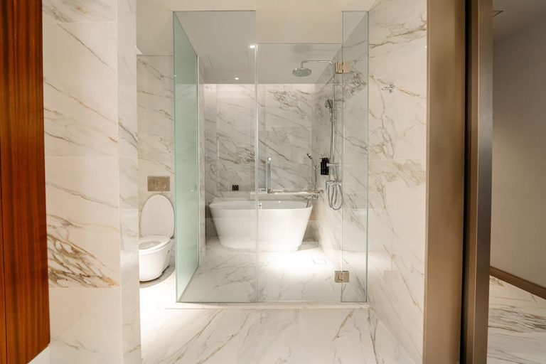 Bathroom 5, St Giles Gardens Residences Kuala Lumpur (Known as The Gardens Residences), Kuala Lumpur