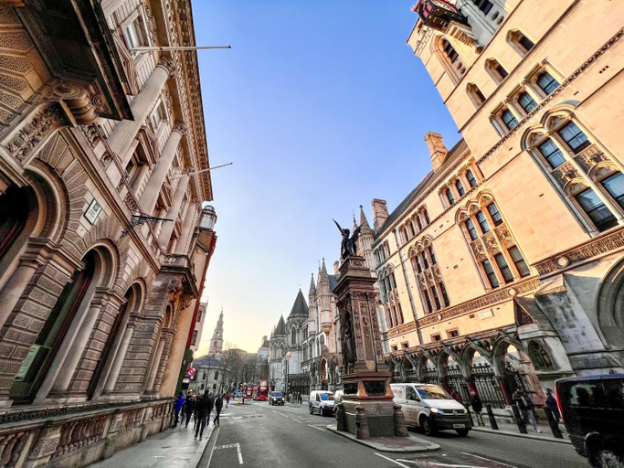 Others 4, Great Entire Apartment Between West End and St Pauls Cathedral, London