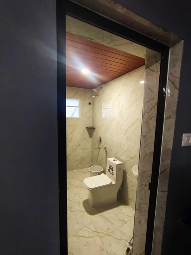 Bathroom 5, Golden Beach Resort Gokarna, Uttara Kannada
