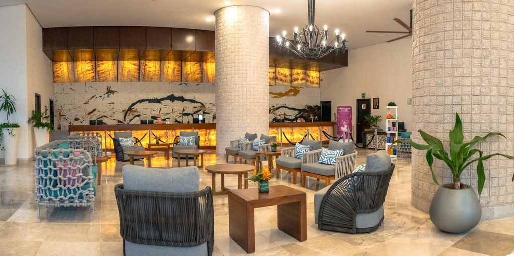 Lobby 3, Ocean Breeze Puerto Vallarta, Puerto Vallarta