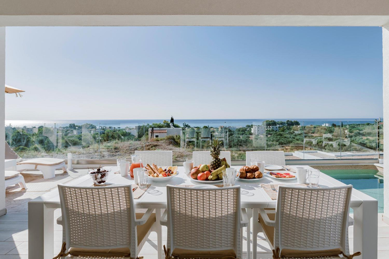 Others 5, Villa Oriens, South Aegean