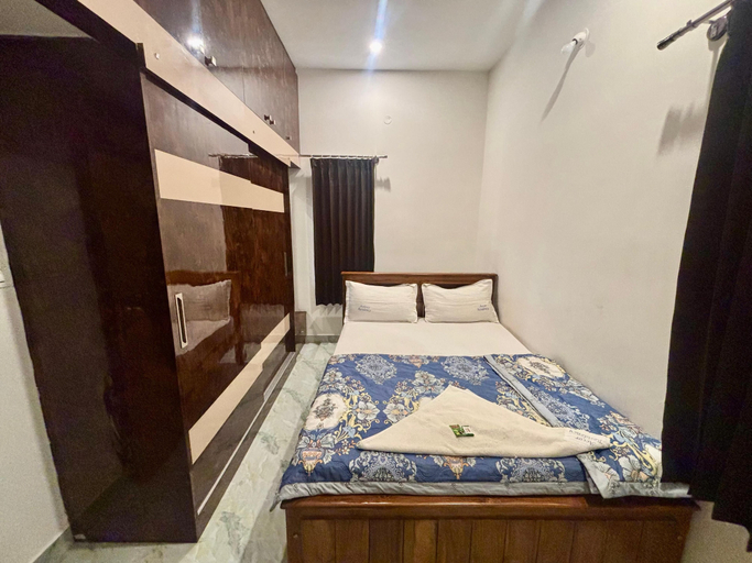 Room 5, Bricknest Hillview, Mysore
