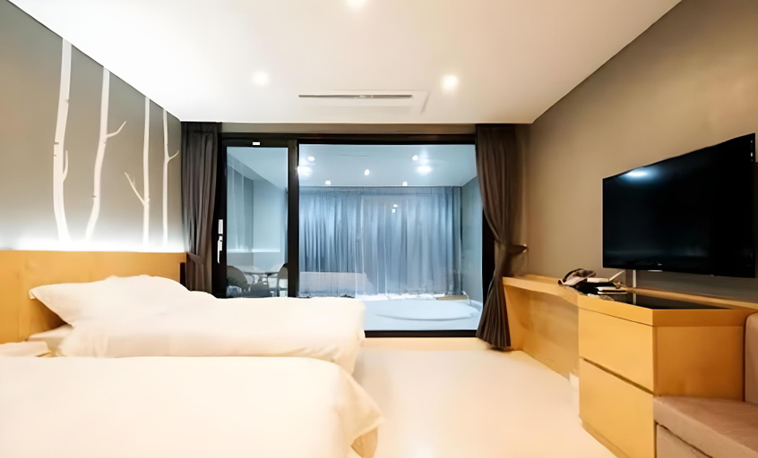 Bedroom 3, Arte Resort, Sacheon