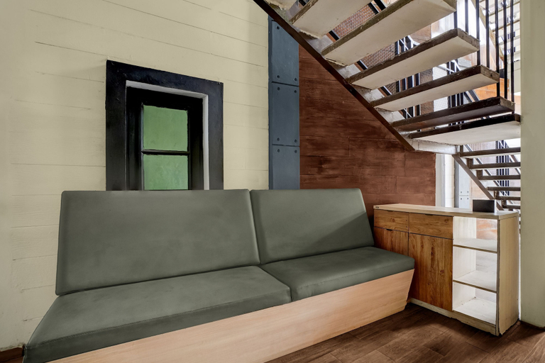 Lobby sitting area 3, Collection O Yayah Residence, Bogor
