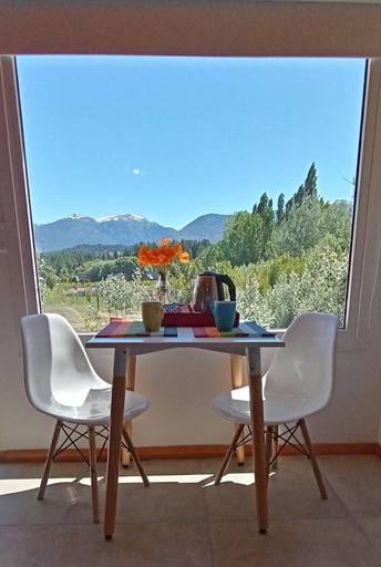 View 4, La Casa de los Cuadros, Cushamen
