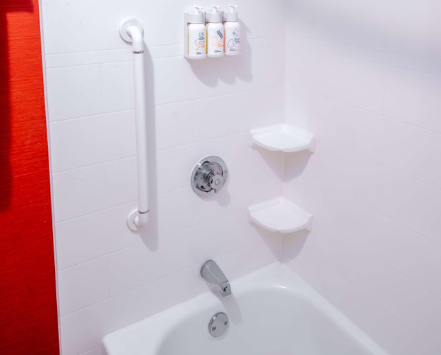 Bathroom 5, Spark by Hilton Bettendorf Quad Cities, Scott