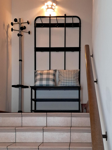 Others 2, Tolle Economy Stay, Padua