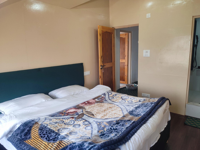 Bedroom 2, PURSUKOON VILLA, Baramulla