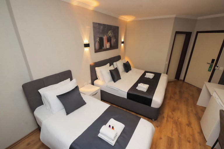 Bedroom 4, Özdemir Inn Otel, Merkez