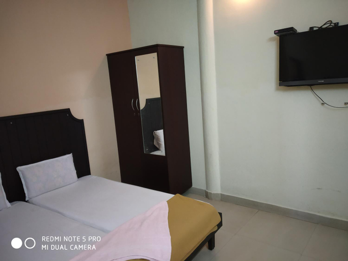 Others 2, Hotel Woodlands, Ernakulam