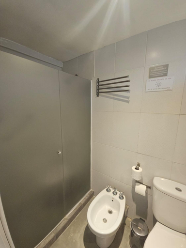 Bathroom 4, Refugio Urbano Apartamentos, Campana