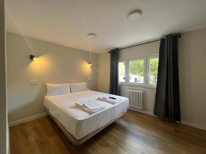 Bedroom 3, Hostal Bernabeu, Madrid