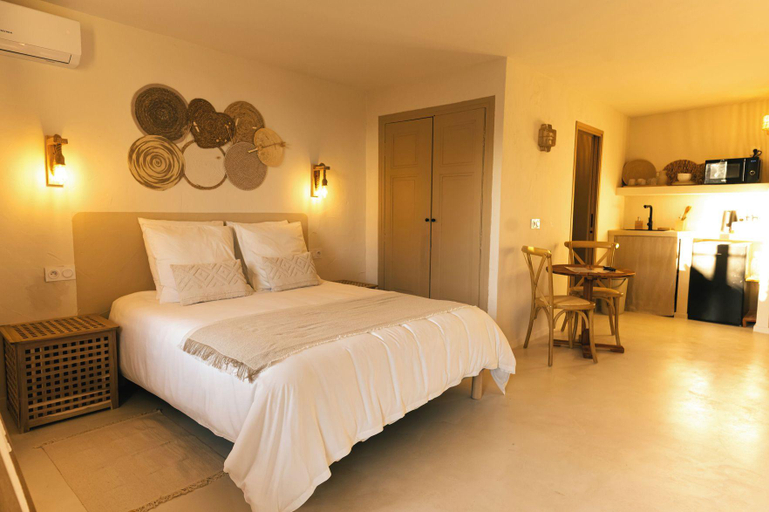 2, Auberge Tao, Alpes-Maritimes