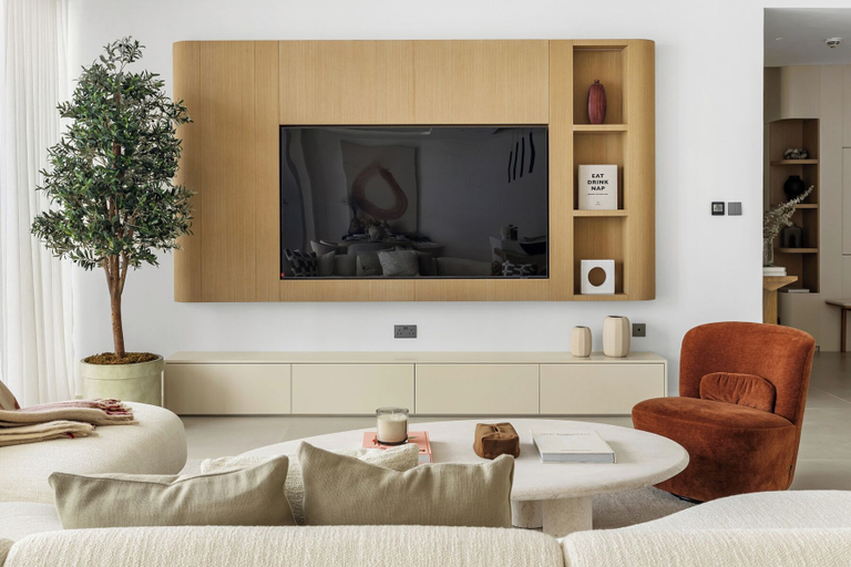 Living area 2, Upscale 3BR Maid Near Dubai Mall, Dubai
