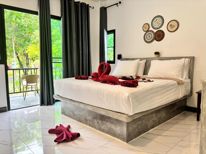 Bedroom 3, Pra-Ae Lanta Apartment, Ko Lanta