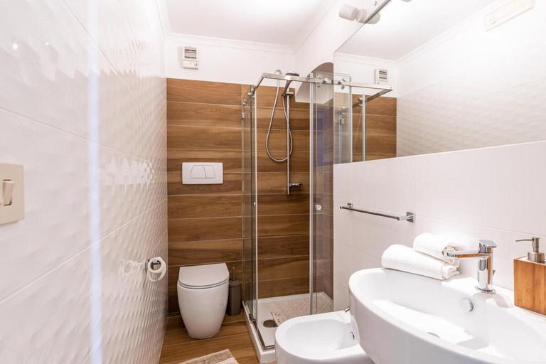 Others 5, Stefania Flat - Amalfi, Salerno