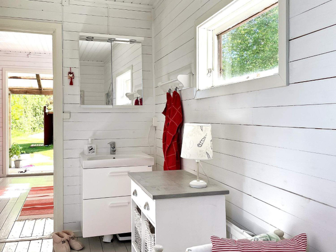 Others 4, person holiday home in UDDEVALLA, Uddevalla