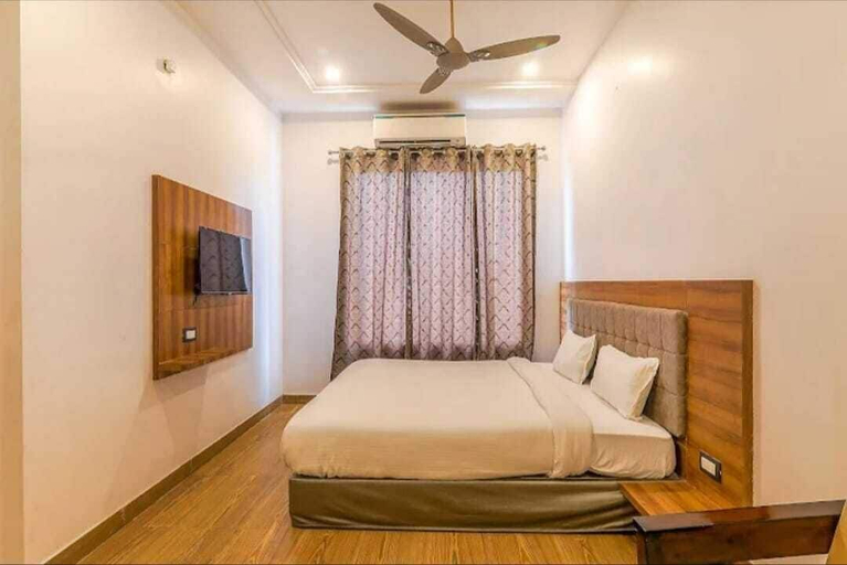 Room 3, Hotel Global Inn Gold, Lucknow