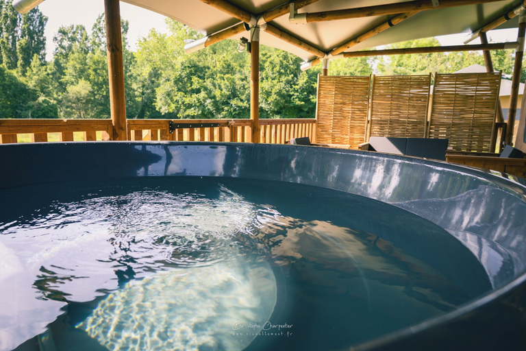 Spa 2, You & Me Glamping, Vienne