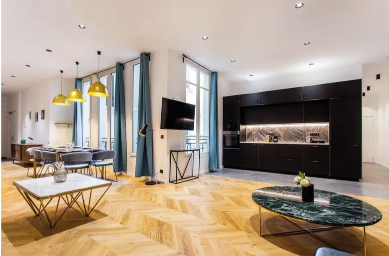 Living area, HOTEL BOETIE - CHAMPS ELYSEES, Paris
